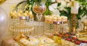 wedding-cupcake-stand