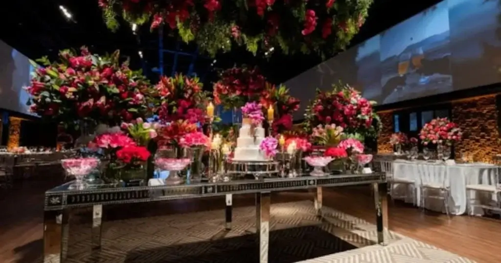 small-wedding-cake